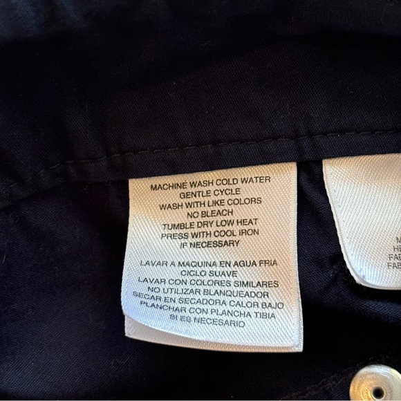 ❤️2/$15❤️ or 3/$21 ❤️ Jones  New York Navy Blue Cargo Capris, Size 16 - Picture 5 of 10